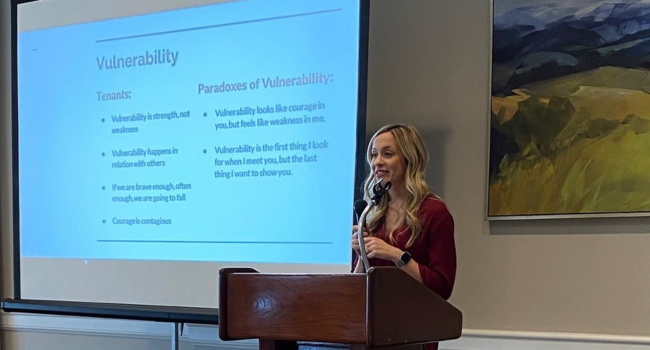 presenting650 presenting650